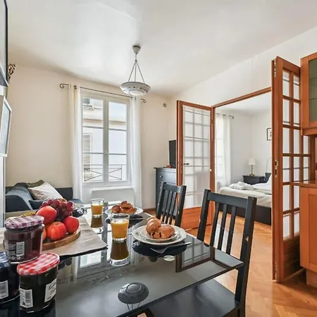 1br Des Invalides Cozy Lejlighed