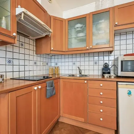 1br Des Invalides Cozy Апартаменты Париж