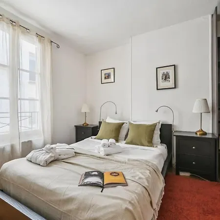 1br Des Invalides Cozy * Париж