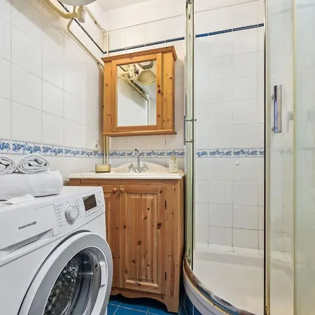 Апартаменты 1br Des Invalides Cozy