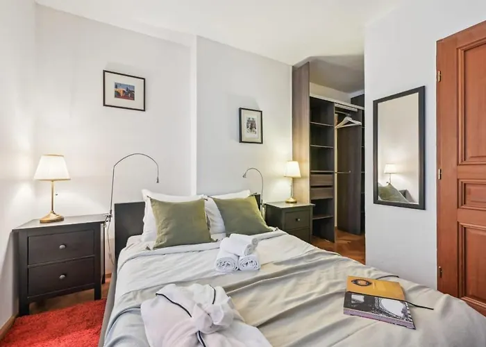 1br Des Invalides Cozy アパート パリ