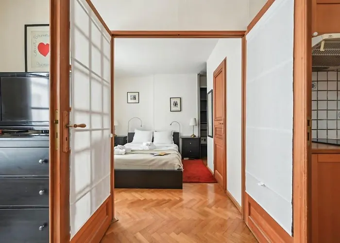 アパート 1br Des Invalides Cozy パリ