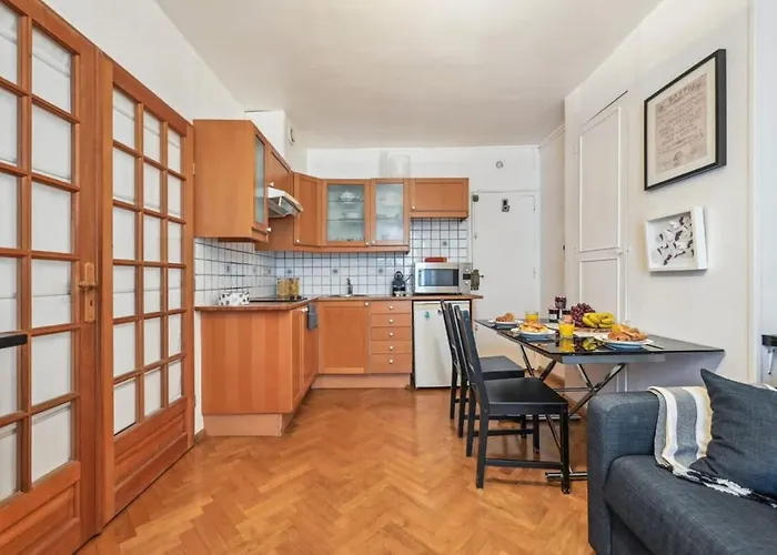 1br Des Invalides Cozy * パリ